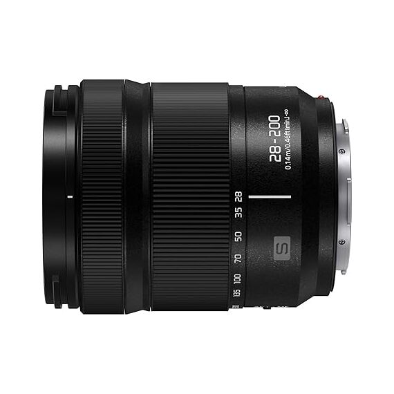 Panasonic Lumix S 28-200mm f/4-7.1 MACRO O.I.S.Panasonic Lumix S 28-200mm f/4-7.1 MACRO O.I.S.