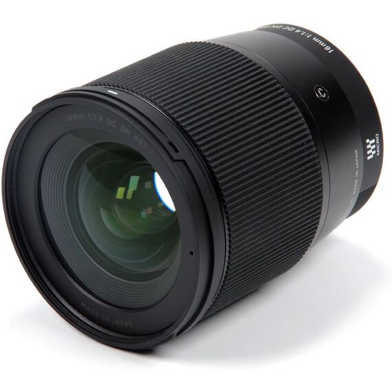 Sigma 16mm F1.4 DC DN (Sony E)