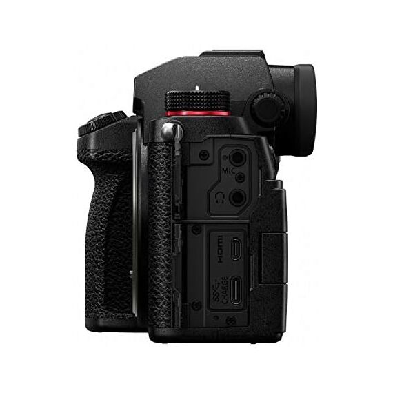 Panasonic Lumix DC-S5